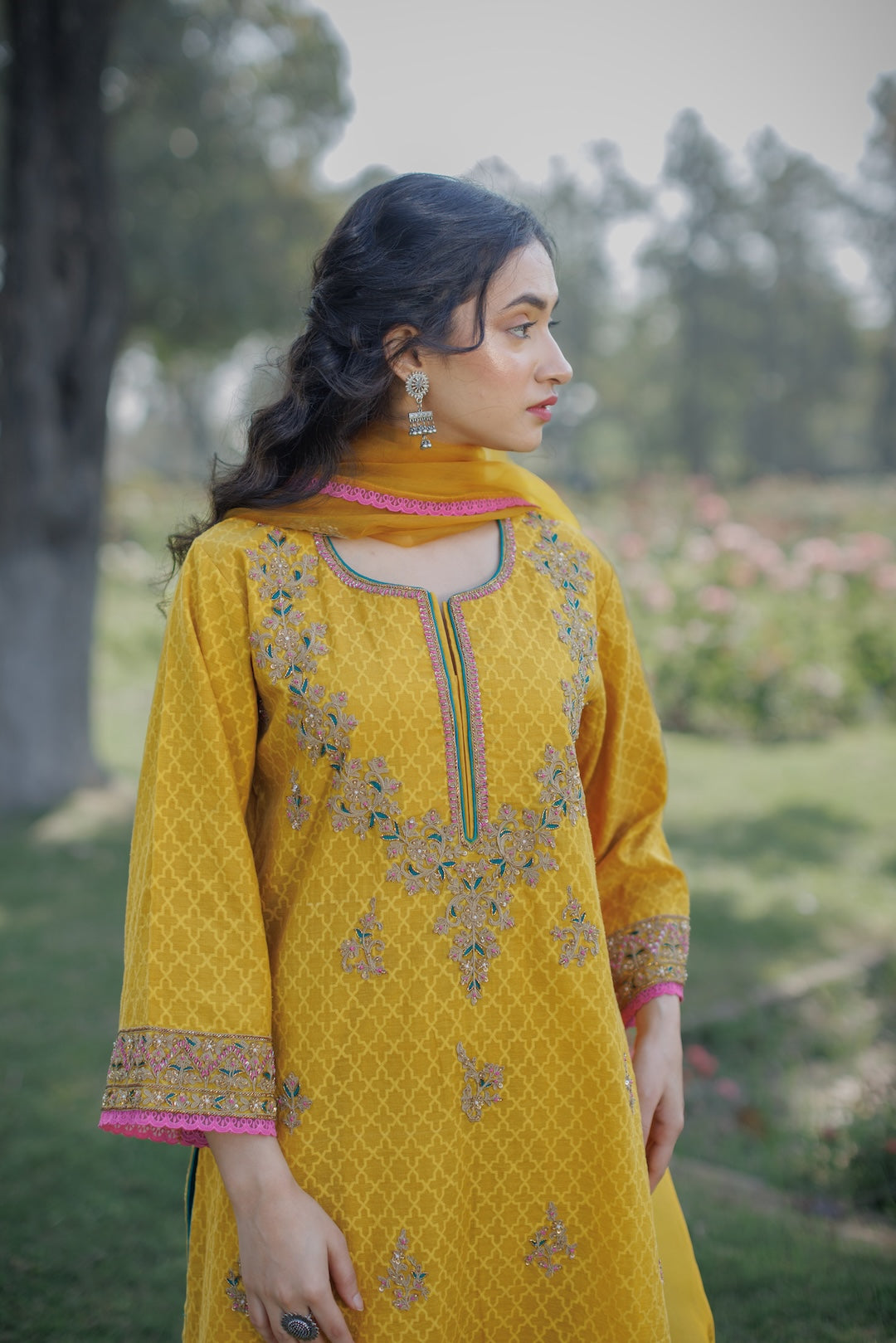 Yellow salwar kameez set -  Lola BIBI by Amrinsahi