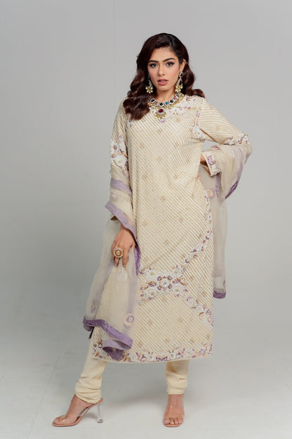 Ivory kurta set - Nameh by Amreen